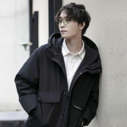 RUNYON男士短款羽绒服