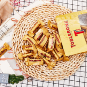 PLUS会员：TOBLERONE 瑞士三角 迷你牛奶巧克力 200g