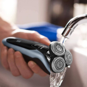 Philips 飞利浦 S9211/12 干湿两用电动剃须刀 到手￥984.34