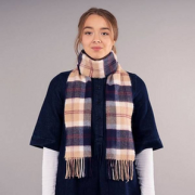 皇室御用！Lochcarron Bannockbane Navy 100%纯羔羊毛围巾 到手￥259.84