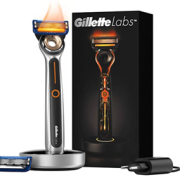多项国际性大奖！GilletteLabs 吉列 Heated热感 男士SPA级手动剃须刀（1刀架+2刀头） 直邮含税到手￥595.92
