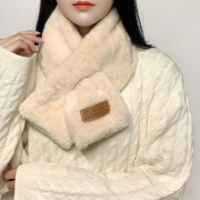 向朵 仿獭兔 交叉少女围脖