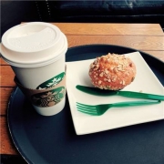 聚划算百亿补贴：STARBUCKS 星巴克 上星早餐电子券 早点+现调蒸奶