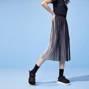 ANTA安踏半身裙女士宽松显瘦百褶裙时尚国潮休闲裙子