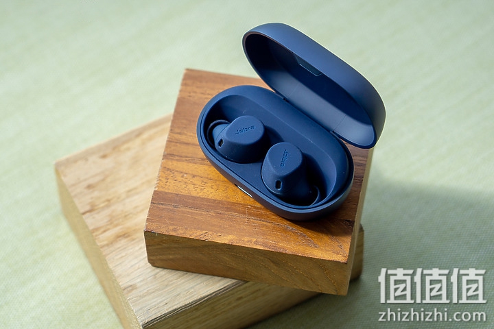 Jabra Elite 7 Active评测：轻巧牢固、降噪出色的运动耳机