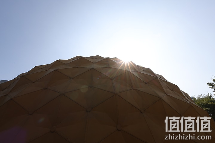 Canon RF 16mm f/2.8 STM 评测：平价且物超所值的大光圈超广角镜头！