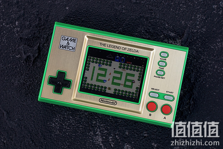 Game & Watch:塞尔达传说开箱：彩蛋满满、可玩性更高的迷你复刻主机！