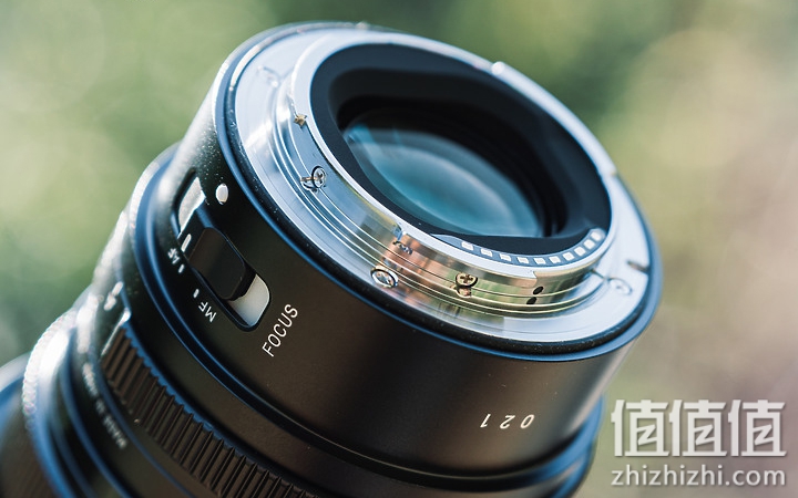 SIGMA 适马 24mm F2 DG DN 评测：大光圈遇上小广角，表现可圈可点