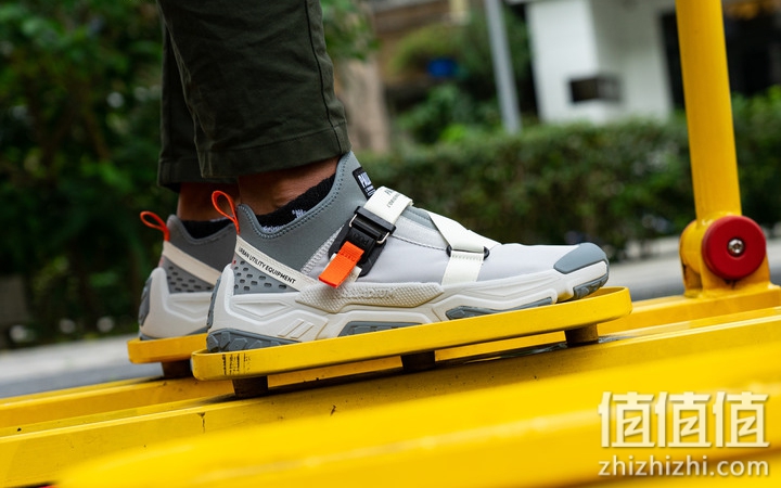 Palladium OFF-GRID LO UTILITY实穿分享：Z字型绑带的绝佳便利性！