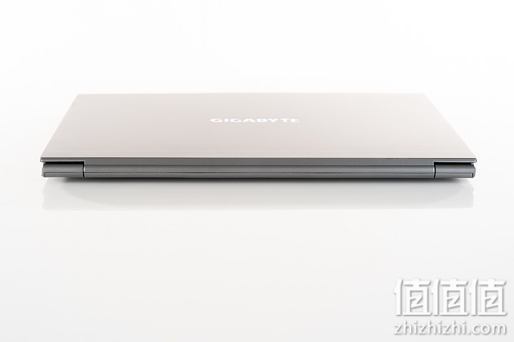 GIGABYTE U4 Ultrabook评测：羽量级轻薄、重量级性能