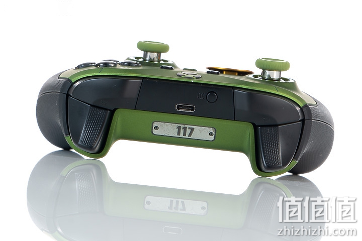 Xbox Series X《最后一战：无限》限量主机开箱｜20 年质感之最，粉丝必收！
