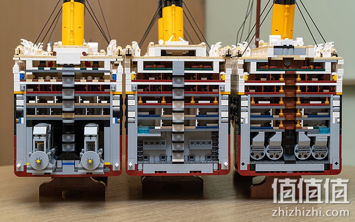 LEGO 乐高 10294 「泰坦尼克号」开箱：史诗级的艺术品！