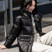 SNOWFLYING 雪中飞 X10140830Y 女士轻盈立领羽绒服