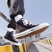 3日0点：Levi's李维斯LHE1CMA0情侣款帆布鞋