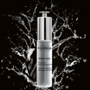 FILORGA 菲洛嘉 玻尿酸盈润精华 30ml（赠 亮肤清洁旅行套组）