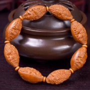 盘道 橄榄核雕文玩手串 斗战圣佛 1.6*3.1cm