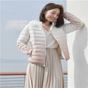 高梵 渐变色轻薄羽绒服女 粉白渐变 M码