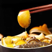 4.9分，固形物含量35%+：250gx6盒 味香门第 小金碗金汤佛跳墙