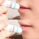 如何选择适合自己的唇膏？唇膏选购指南