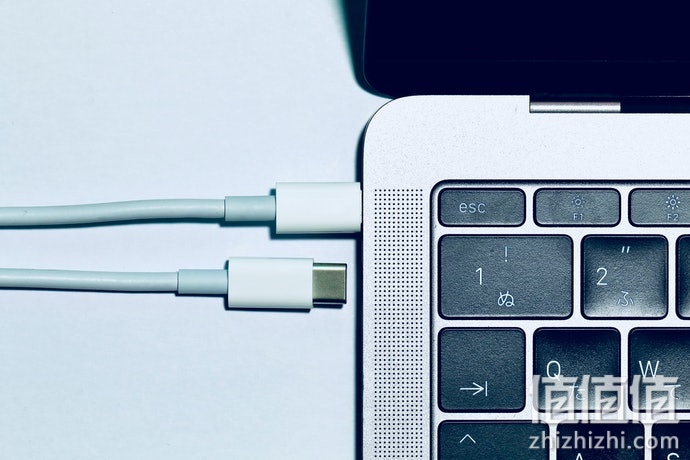 USB-C接口的数据线怎么选？USB Type-C传输线选购指南