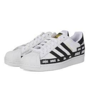 adidas ORIGINALS 三叶草 SUPERSTAR FX5558 男女款经典鞋板鞋