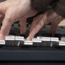 MIDI键盘怎么选？MIDI琴键选购指南