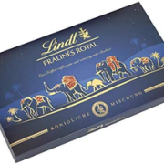 Lindt 瑞士莲 Pr阿lines Royal 15种口味巧克力礼盒 300g 到手101.35元