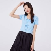 hotwind 热风 商场同款秋季新款女士甜美可爱系带T恤女式T恤