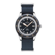 CERTINA 雪铁纳 DS PH200M系列 42.8毫米自动上链腕表 C036.407.18.040.00