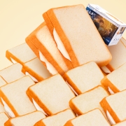 ?聚划算百亿补贴：三只松鼠 氧气吐司面包 炼乳味 800g