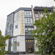 周末节假日不加价！黄山环翠堂美居酒店 美居大/双床房2晚（可延至14:00退房）
