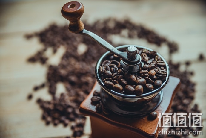 如何选择手冲咖啡壶套装？手冲咖啡组挑选指南