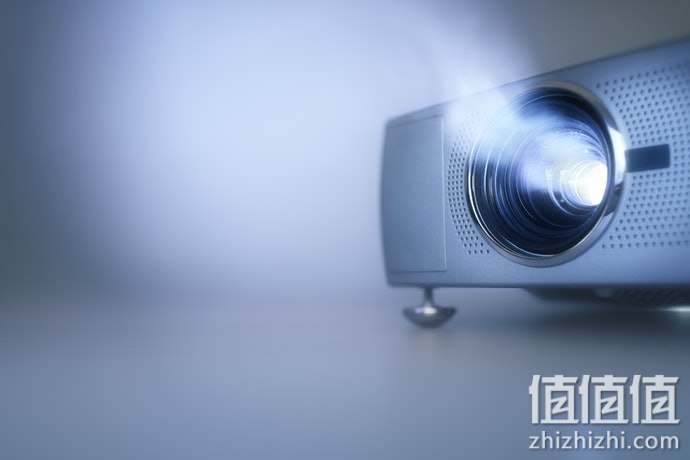 游戏投影仪怎么选？游戏投影仪选购指南