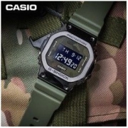 CASIO 卡西欧 G-SHOCK系列 男士石英表 GM-5600B-3
