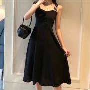限尺码：婉笑  女士吊带连衣裙  WX2101720