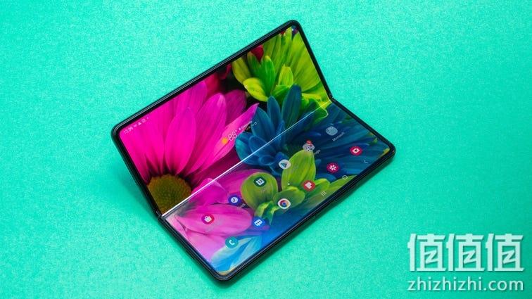 三星 SAMSUNG Galaxy Z Fold3 5G 屏下摄像折叠屏 双模5G手机 Spen书写 IPX8防水 12GB+512GB陨石黑