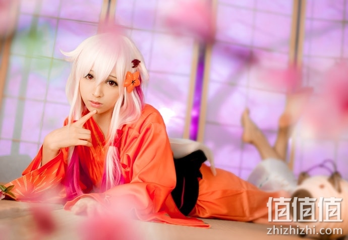 Cosplay粉底如何挑选？Cosplay 适用粉底选购指南