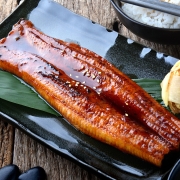 PLUS会员：恋食记 日式蒲烧鳗鱼300克（整条鳗鱼）*4件