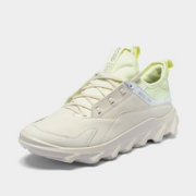 ECCO 爱步 Mx Hiking 驱动系列 女士防滑跑步鞋 820183