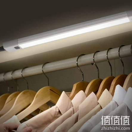 松下（Panasonic）LED手扫橱柜感应灯红外人体感应厨房照明灯吊柜衣柜灯