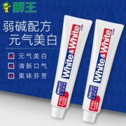 进口小苏打，含氟防蛀：120g 日本 狮王 经典去渍美白牙膏