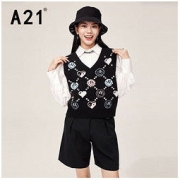 A21 女装宽松V领线衫 F413243015