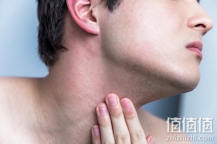 如何选择男士粉底？男士粉底选购指南
