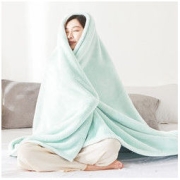 佳佰 毛毯 A类母婴级 法兰绒毯子夏季空调毯珊瑚绒长毛绒午睡毯 青浅绿 150*200cm