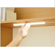 公牛 大学生宿舍LED台灯 即插即用4w中性灯光长200mm