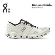 on 昂跑 Cloud X 女子跑鞋 40.99036
