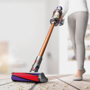 0点开始，Plus会员，Dyson 戴森 V10 Fluffy 家用手持无绳吸尘器 海外版5吸头