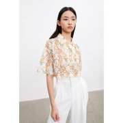URBAN REVIVO 女士T恤衫 WG27S4MR2004