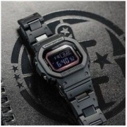 CASIO 卡西欧 G-Shock系列 男士石英表 GW-B5600GW-B5