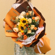 PLUS会员：馨仪 韩式混搭花束—生日款